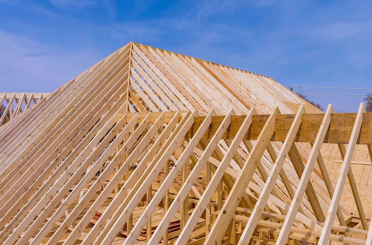 ZimmereiarbeitenZimmereiarbeiten - Dachkonstruktion aus Holz